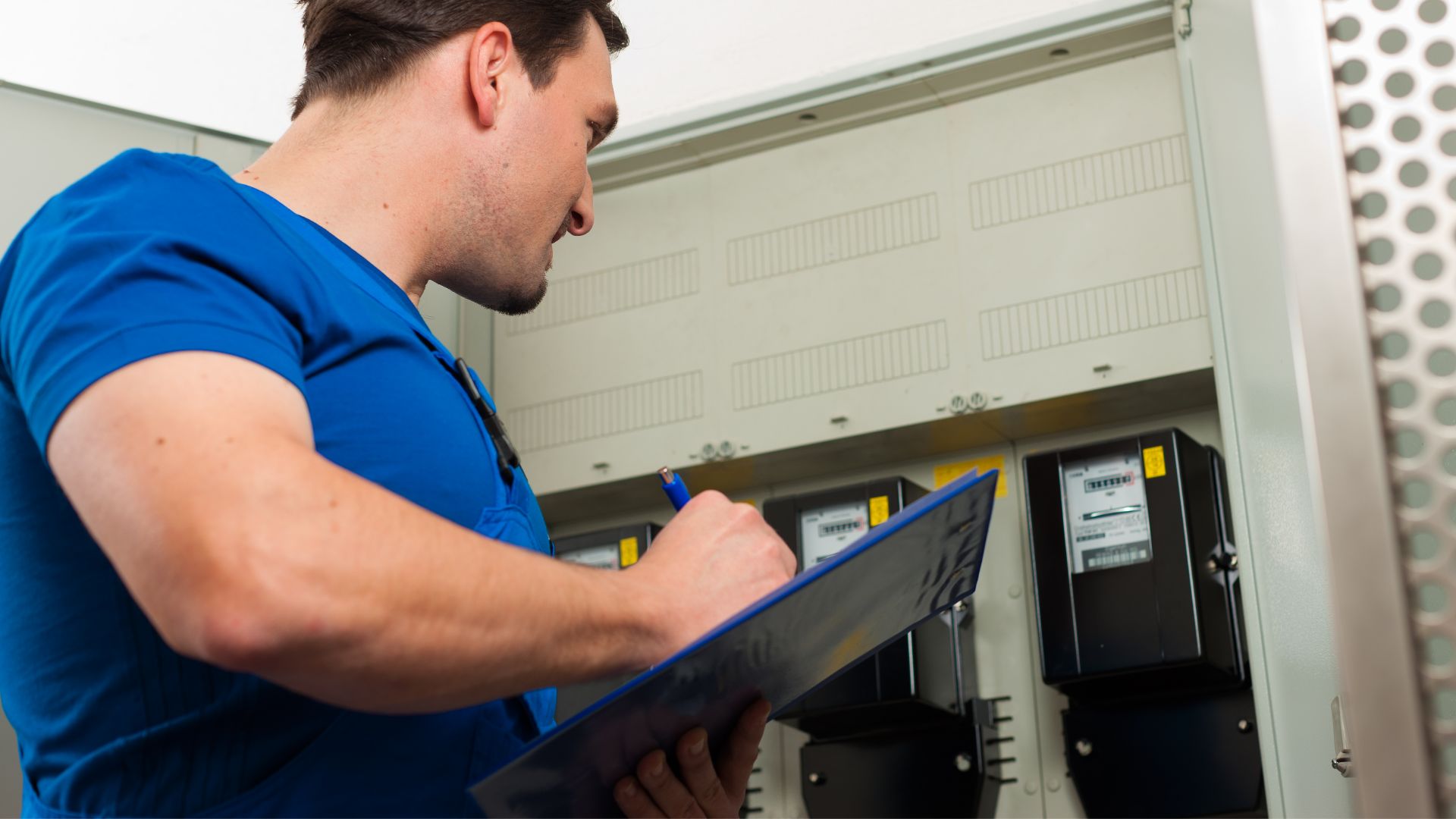 Free home energy assessments with Fred F. Collis